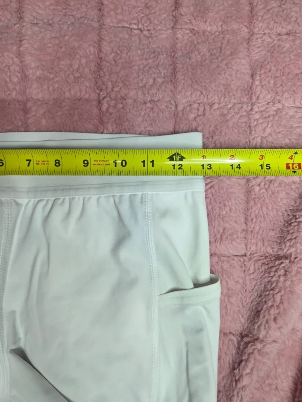 LULULEMON White Morning Match Short 3.5